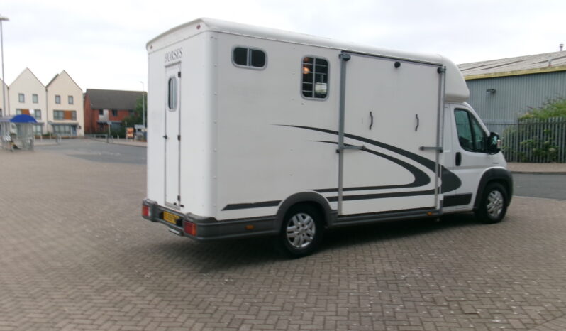 2009/59 Peugeot Boxer 440 3.0L  EQUI-TREK HORSEBOX full