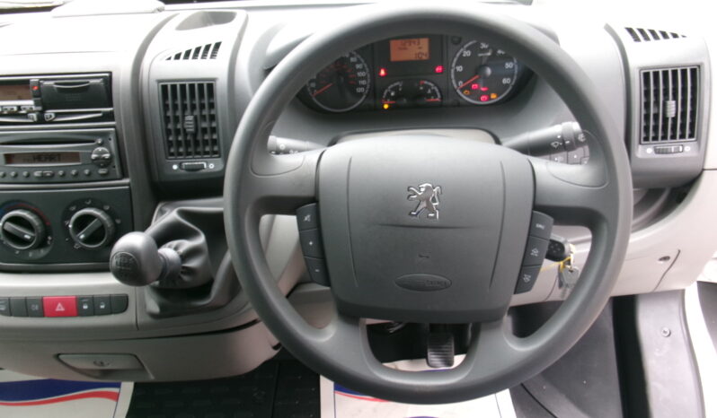 2009/59 Peugeot Boxer 440 3.0L  EQUI-TREK HORSEBOX full