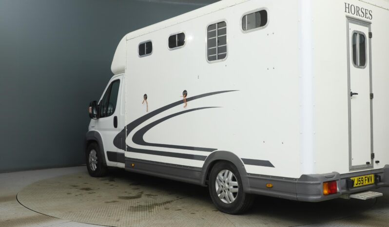 2009/59 Peugeot Boxer 440 3.0L  EQUI-TREK HORSEBOX full