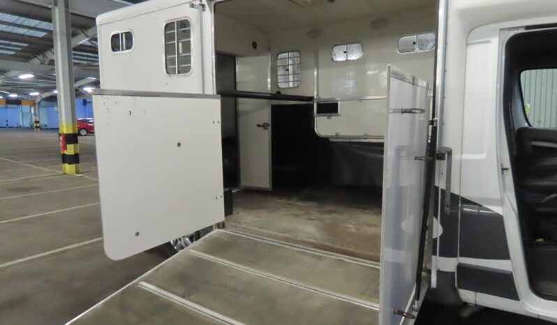 2009/59 Peugeot Boxer 440 3.0L  EQUI-TREK HORSEBOX full