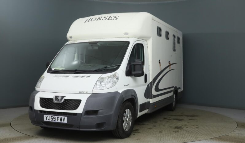 2009/59 Peugeot Boxer 440 3.0L  EQUI-TREK HORSEBOX full