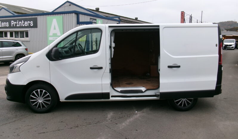 2018/68 Renault Trafic SL29 1.6 dCi 120ps Business Van full