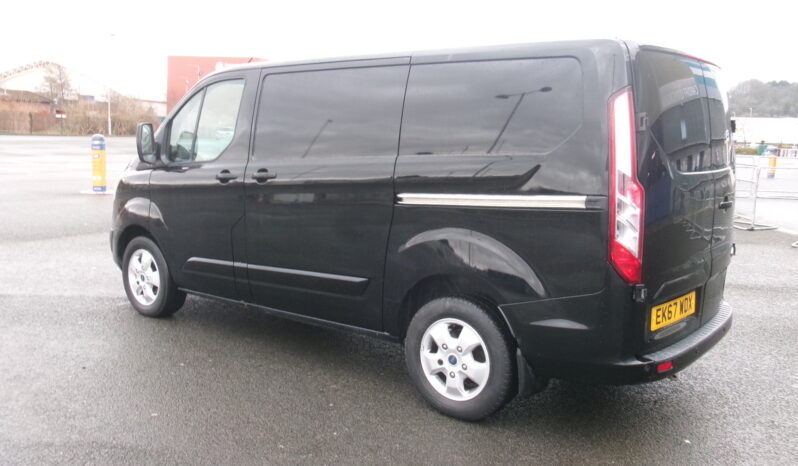 217/67 Ford Transit Custom 2.0 TDCi 130ps Low Roof Limited Van full