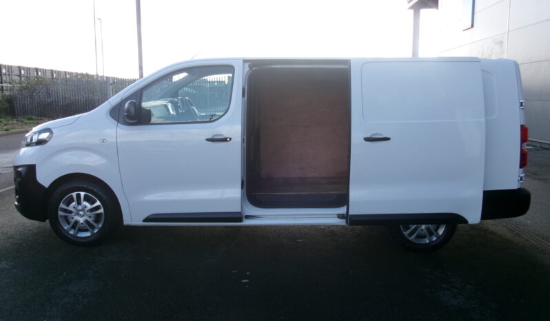 2020/70 Vauxhall Vivaro 3100 2.0d 120PS Dynamic H1 Van full