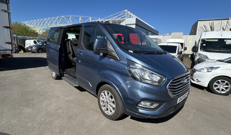 2021/21 Ford Tourneo Custom 2.0 EcoBlue 130ps L/R 9 Seater Titanium Automatic MPV Van full