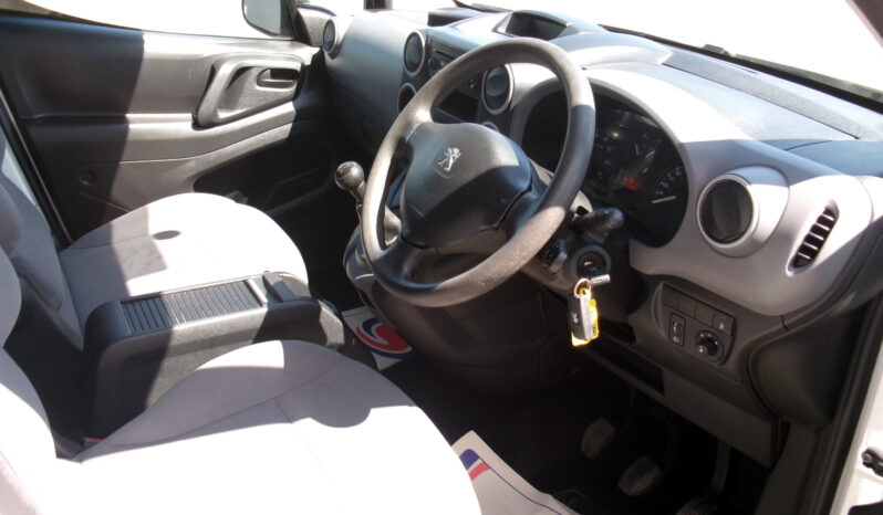 2016/66 Peugeot Partner 850 S 1.6 HDi 92 Van full