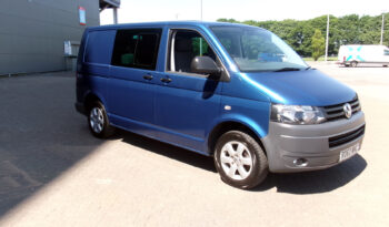 2012/62 Volkswagen Transporter 2.0 TDI 140PS 5 Seater Kombi Window Van full