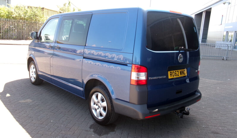 2012/62 Volkswagen Transporter 2.0 TDI 140PS 5 Seater Kombi Window Van full