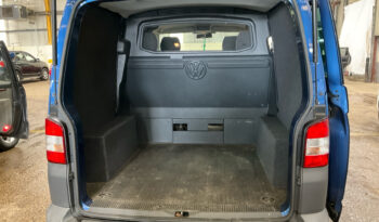 2012/62 Volkswagen Transporter 2.0 TDI 140PS 5 Seater Kombi Window Van full