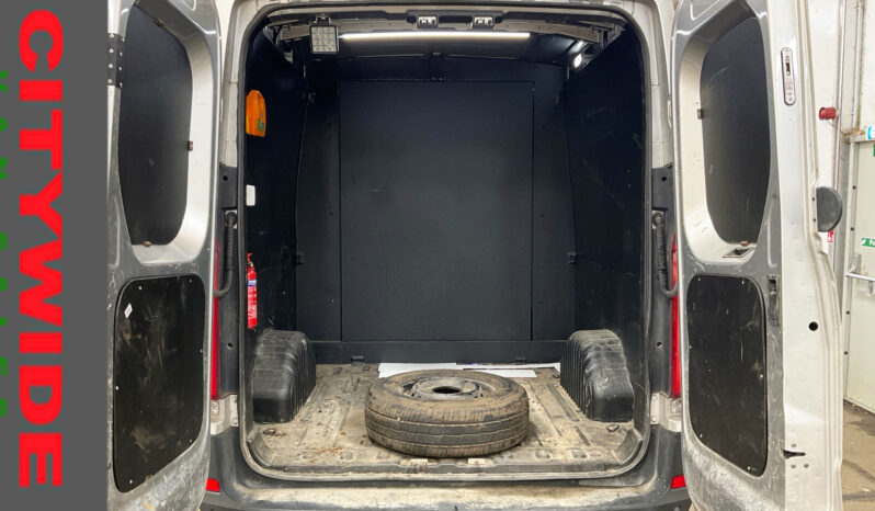2022/72 Maxus Deliver 2.0 D20 150 Lux High Roof Van full