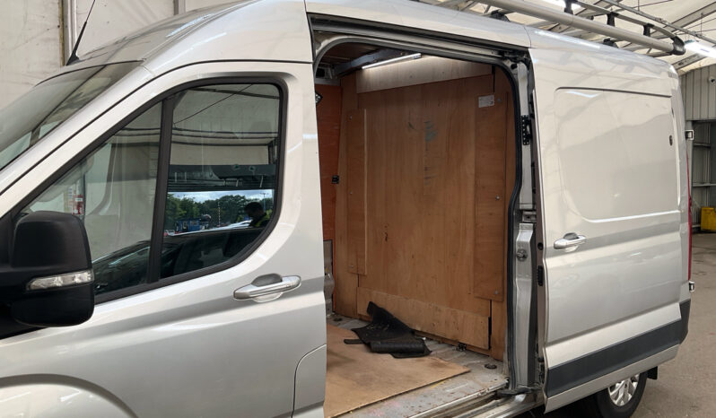 2022/72 Maxus Deliver 2.0 D20 150 Lux High Roof Van full