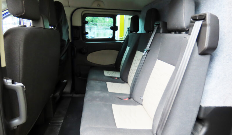 2016/66 Ford Transit Custom 2.0 TDCi 130ps Low Roof 6 Seater D/Cab Limited Van full