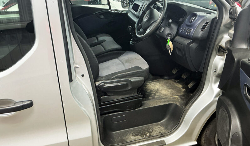 2018/68 Vauxhall Vivaro 2900 1.6CDTI BiTurbo 125PS H1 6 Seater DoubleCab full