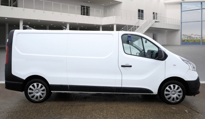 2020/20 Renault Trafic LL30 ENERGY 2.0dCi 120ps Business Van full