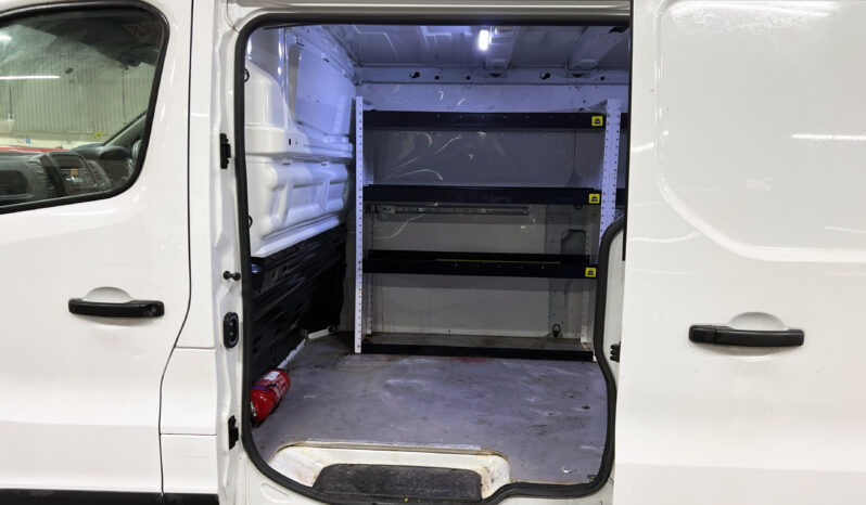 2020/20 Renault Trafic LL30 ENERGY 2.0dCi 120ps Business Van full