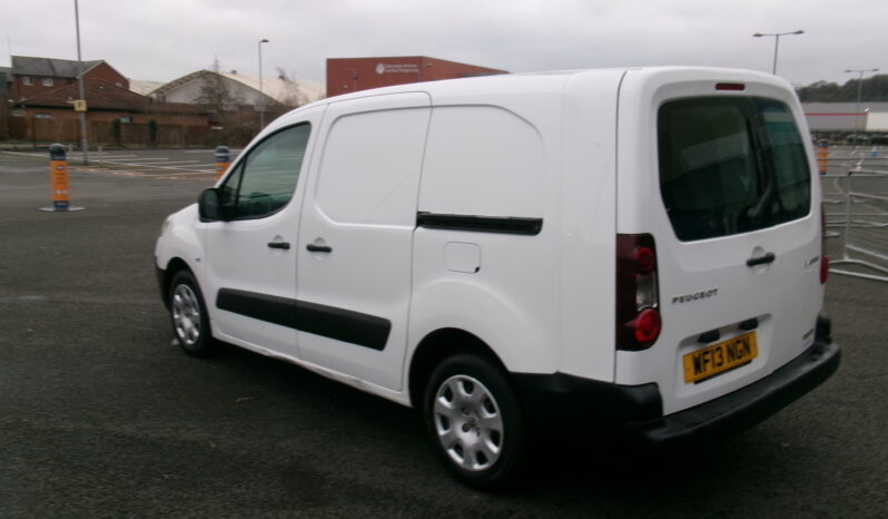  2013/13 Peugeot Partner 716 S 1.6 HDi 92ps 5 Seater Crew Cab Van full
