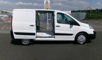 2015/15 Toyata Proace 120 Van 1.6HDi H1 90hp full