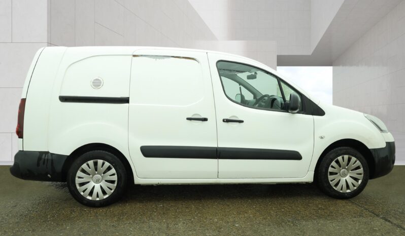 2014/14 Citroen Berlingo 1.6 HDi 750Kg LX 90ps Internal Secure Dog Cage Area With Ventilation Van full