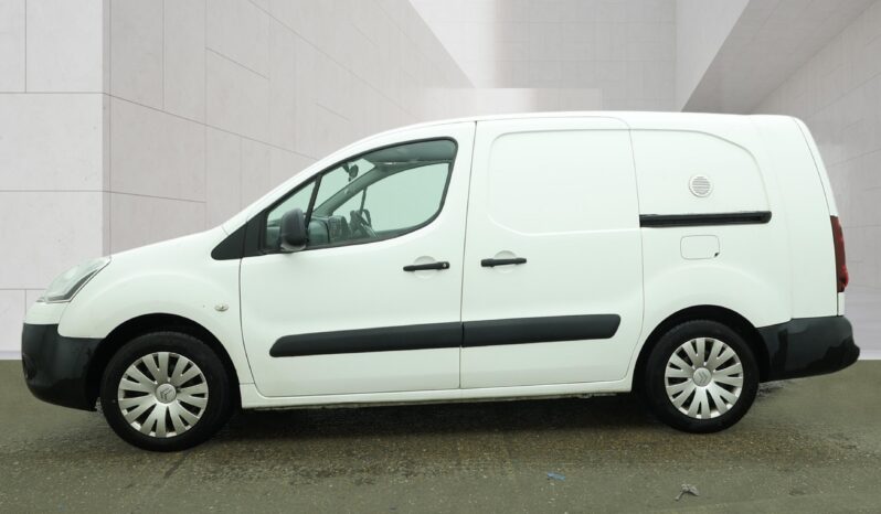 2014/14 Citroen Berlingo 1.6 HDi 750Kg LX 90ps Internal Secure Dog Cage Area With Ventilation Van full