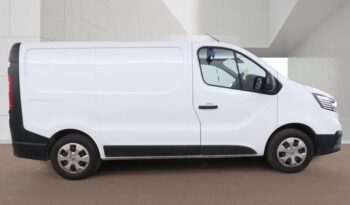 2022/72 Renault Trafic 2.0L SL28 Blue dCi 130 Business Van full