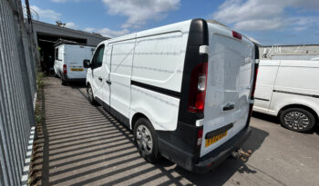 2022/72 Renault Trafic 2.0L SL28 Blue dCi 130 Business Van full