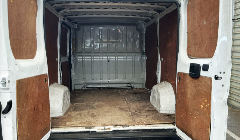 2019/68 Peugeot Boxer 2.0 BlueHDi H1 Professional Van 110ps full