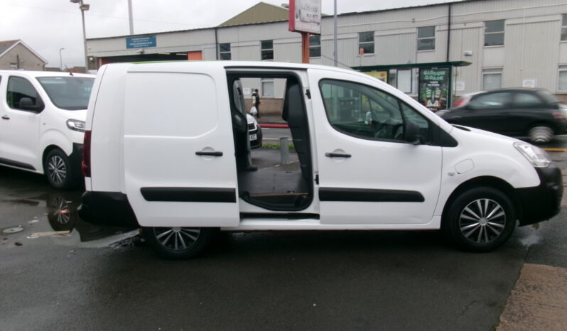 2019/19 Peugeot Partner 552 SE 67 Electric Van Automatic full