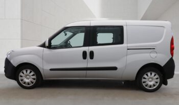 2015/15 Vauxhall Combo 2300 1.3 CDTI 16V ecoFLEX H1 Glazed 5 Seater Crew Van full